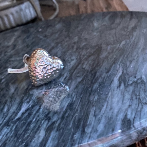 Lia Sophia Queen of Hearts Ring - Picture 2 of 2